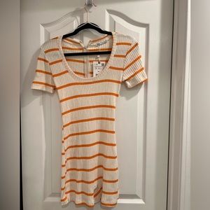 NEW Zara orange/cream striped romper. Size Small.